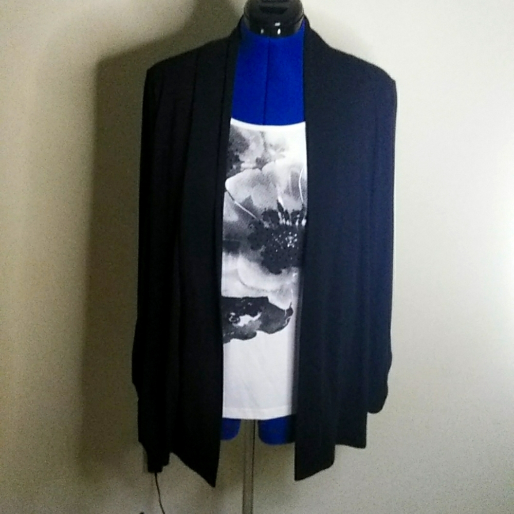 Black and white floral print. Top and cardigan in one.